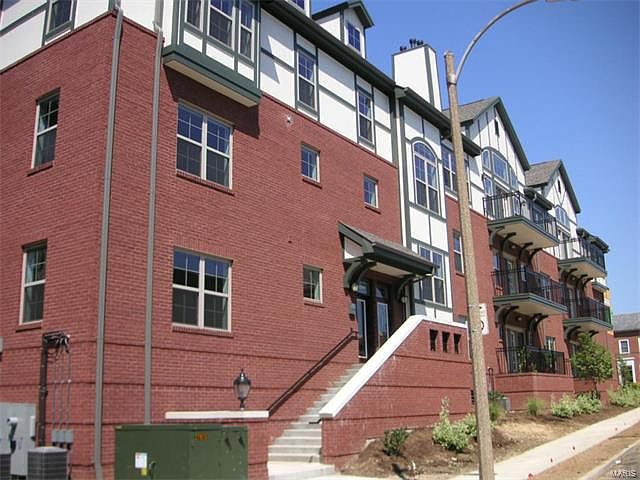 2211 S Grand Blvd.