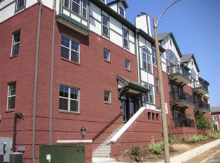 2211 S Grand Blvd APT 202, Saint louis, MO 63104
