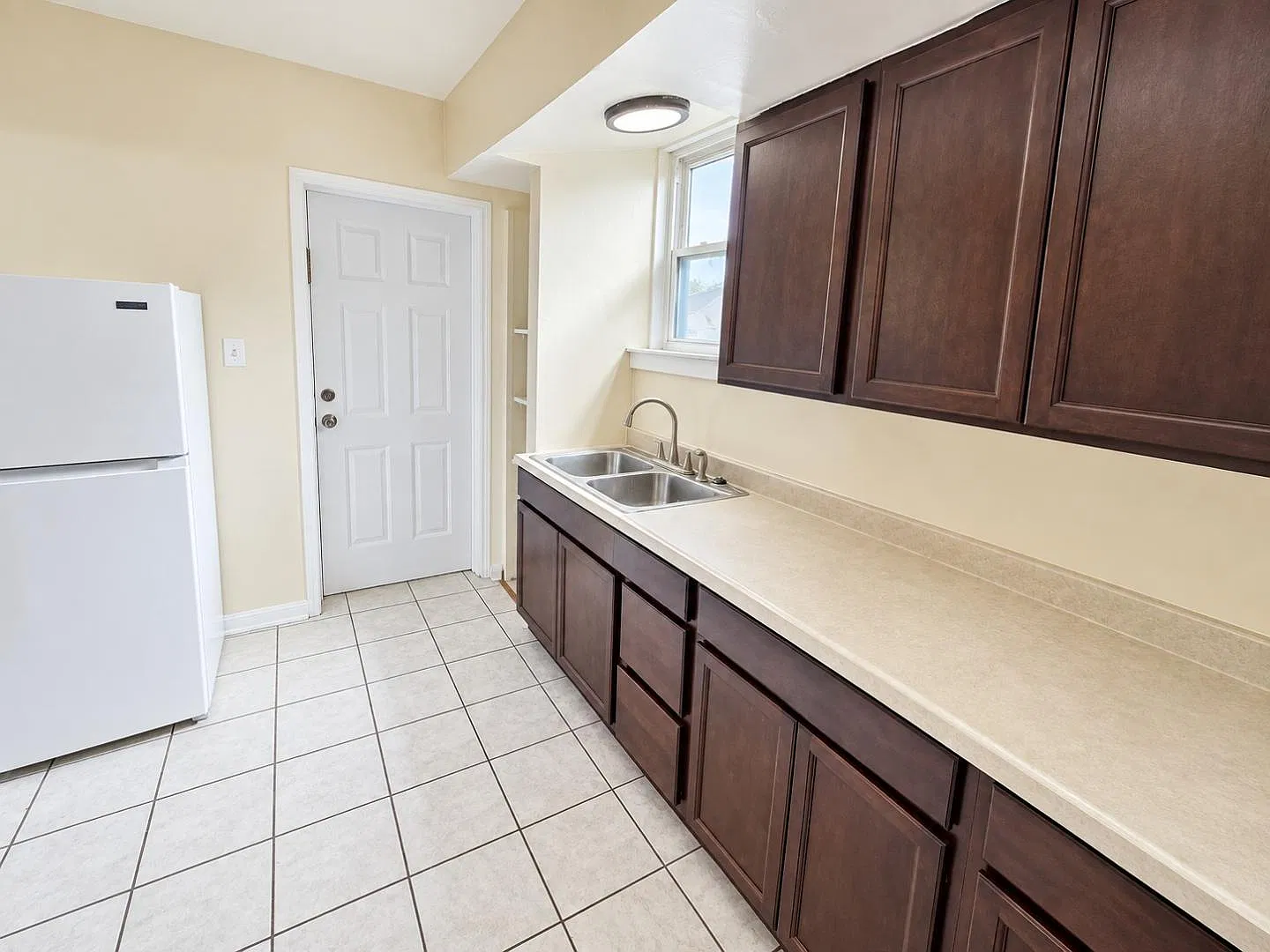 22 S Pershing Ave - 22 S Pershing Apartment 5 — Photo 3