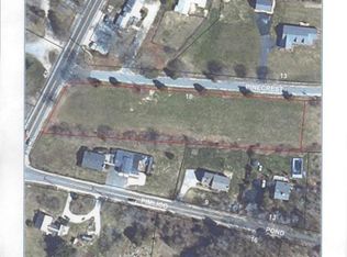 18 Pinecrest Dr, Forestdale, MA 02644