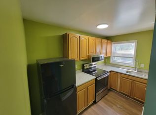 807 Stoll St #2, Baltimore, MD 21225