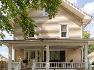 561 Spruce St, Aurora, IL 60506