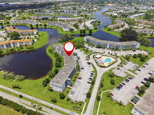1048 Lincoln C, Boca Raton, FL 33434