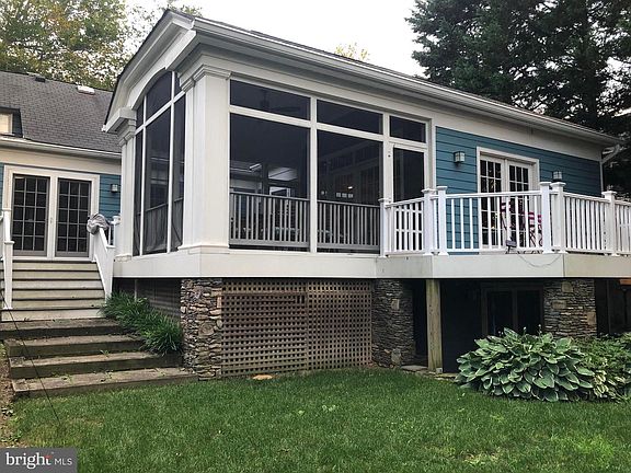4th image of 3905 Woodbine St