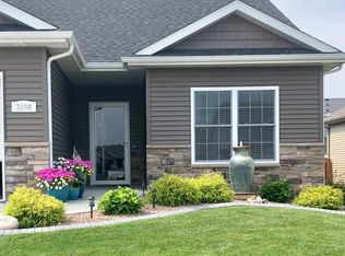 3206 Grassmere Dr, Springfield, IL 62711