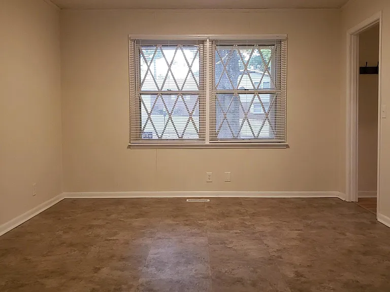 4806 Rutledge Dr NW — Photo 5