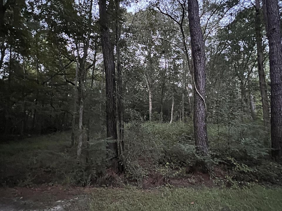 1st image of 0 Huntington Rd
