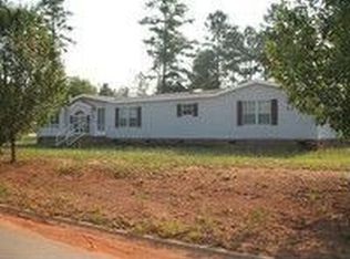 130 Balsam Ln, Greenwood, SC 29646