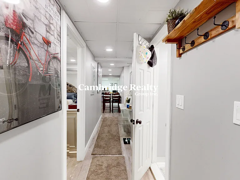 15 Glenville Ave #T5 — Photo 5
