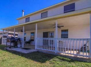 8712 Hunters Creek Dr, Fort Worth, TX 76123