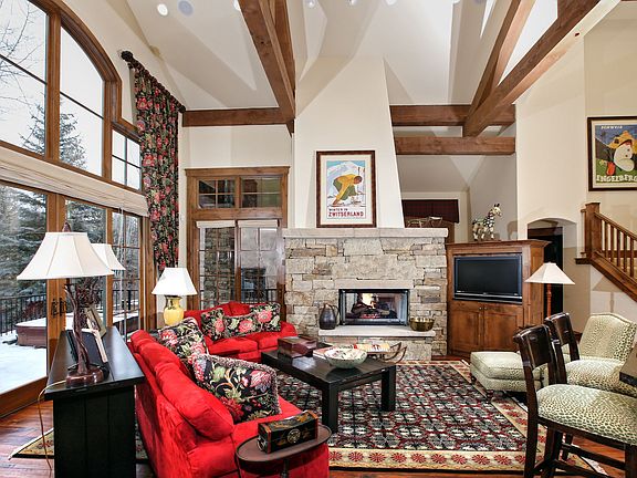 4th image of 80 Mountain Retreat Ct