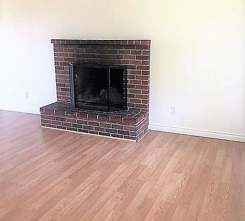 4th image of 3512 Kauffman Ave APT D
