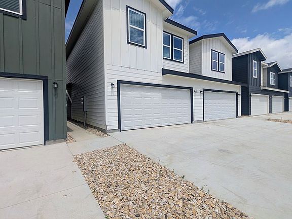 2nd image of 3501 E Renfro St #423