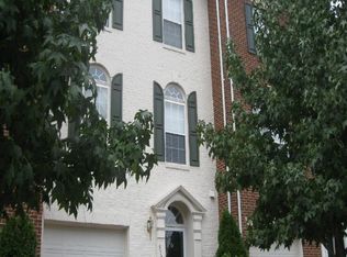 5134 Grimm Dr, Alexandria, VA 22304