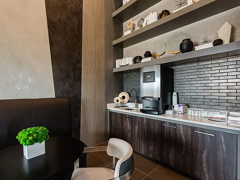 Cortland Luxe Shadow Creek — Photo 29