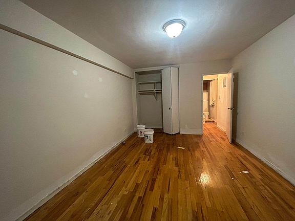5th image of 36 Hamilton Ave #H6