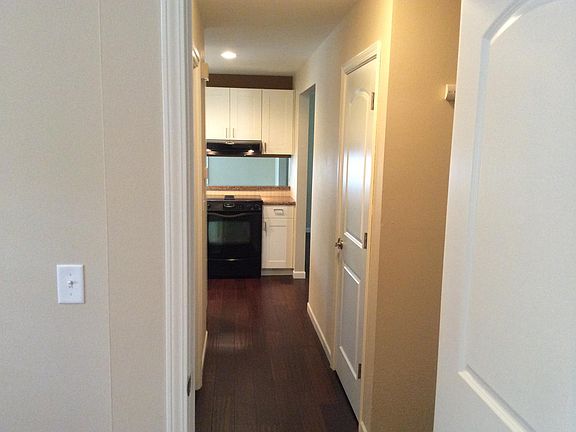 5th image of 2515 Madison St