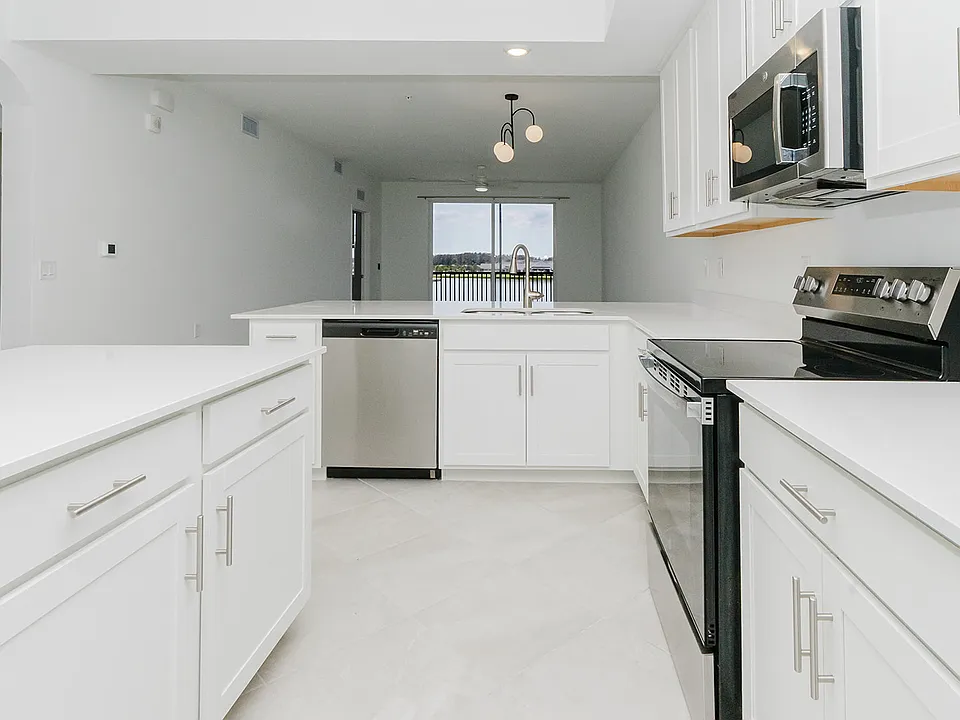 5583 Double Eagle Cir #4135