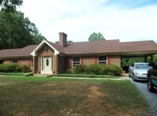 284 Hopkins Rd #B, Lynchburg, VA 24502