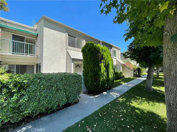 18514 Mayall St Unit H, Northridge, CA 91324