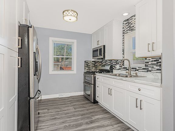 5th image of 12646 S Paulina St