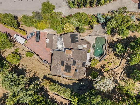 3rd image of 13899 Upper Hill Dr