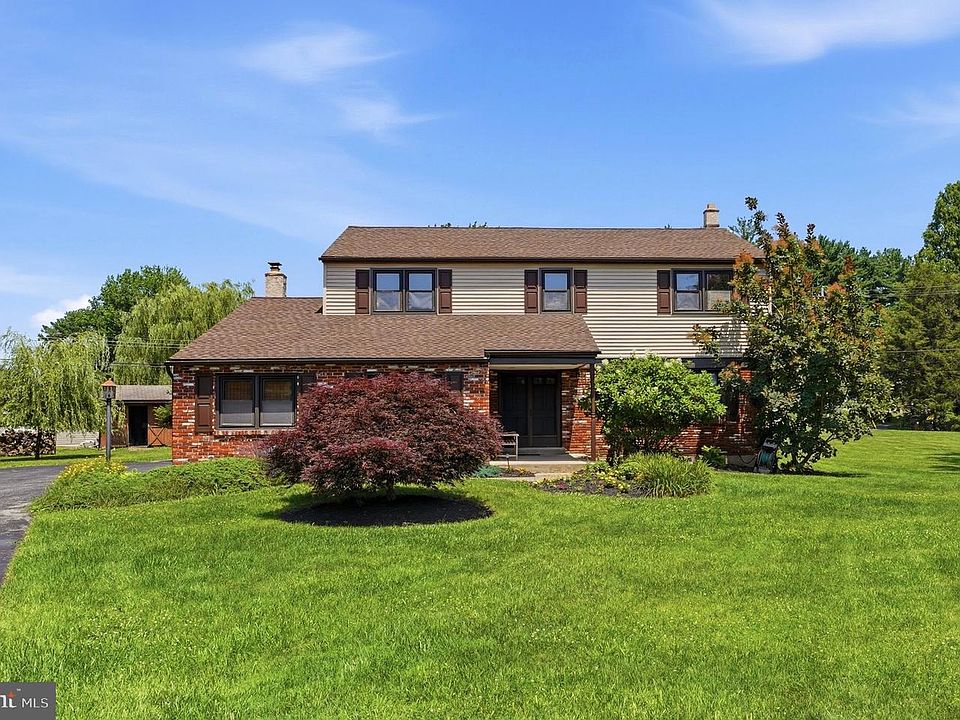1st image of 1325 Deflavis Cir