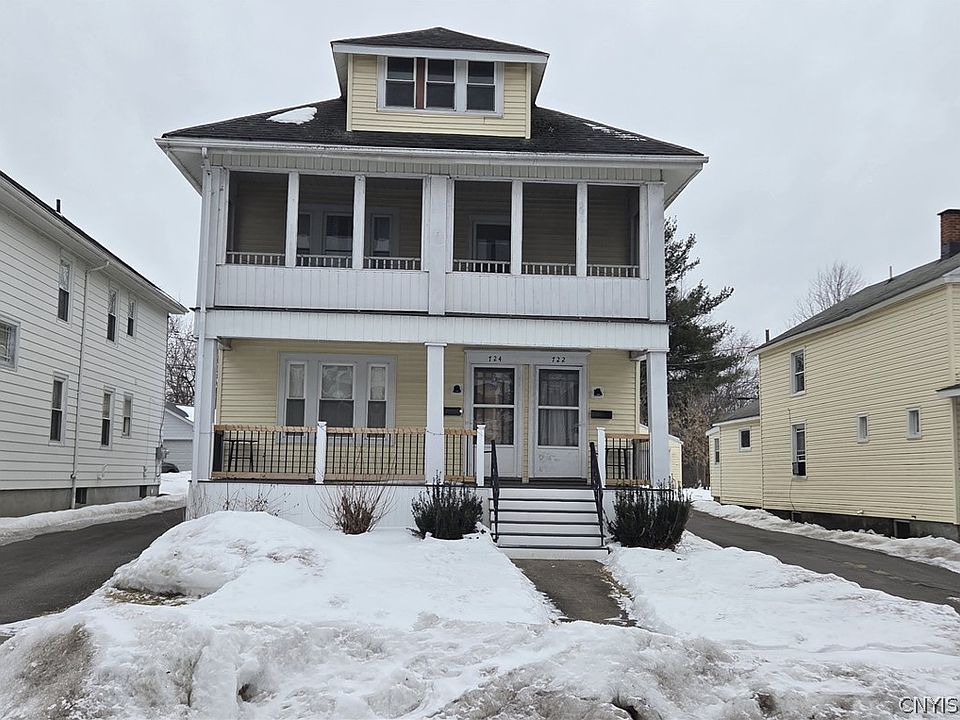 1st image of 722 Eleanor Pl #724