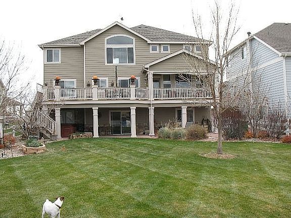 Back - Walkout Basement
