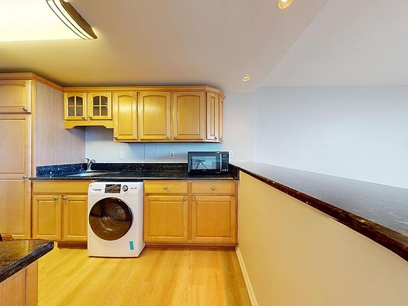 4th image of 4600 Duke St APT 1330