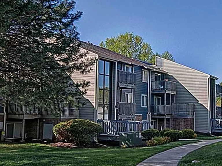 Country Club Village - Call today! — Photo 11