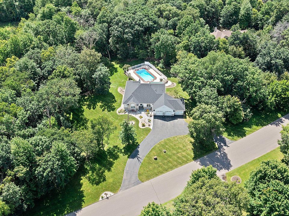 1st image of 13736 197th Ln NW