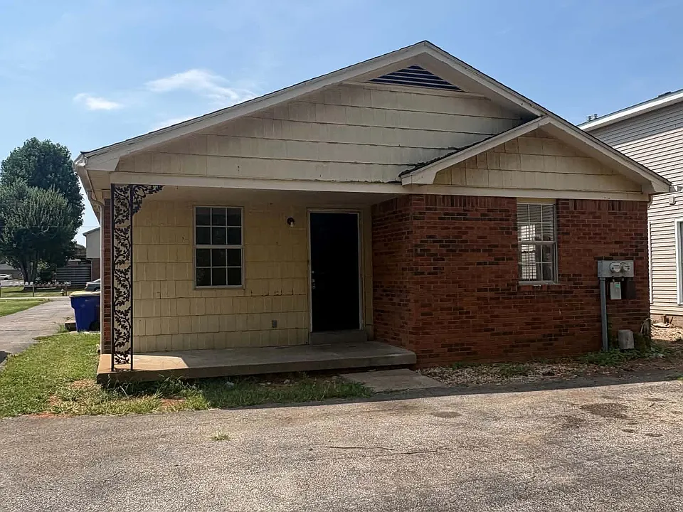 1714 Patrick Way #B