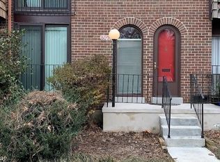 8070 Inverness Ridge Rd, Rockville, MD 20854