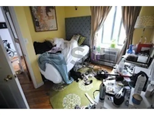 Rented by DSA Realty | media 14