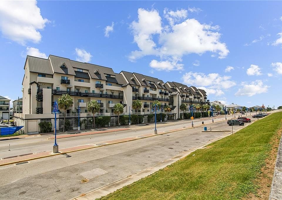 1st image of 7300 Lakeshore Dr APT 15