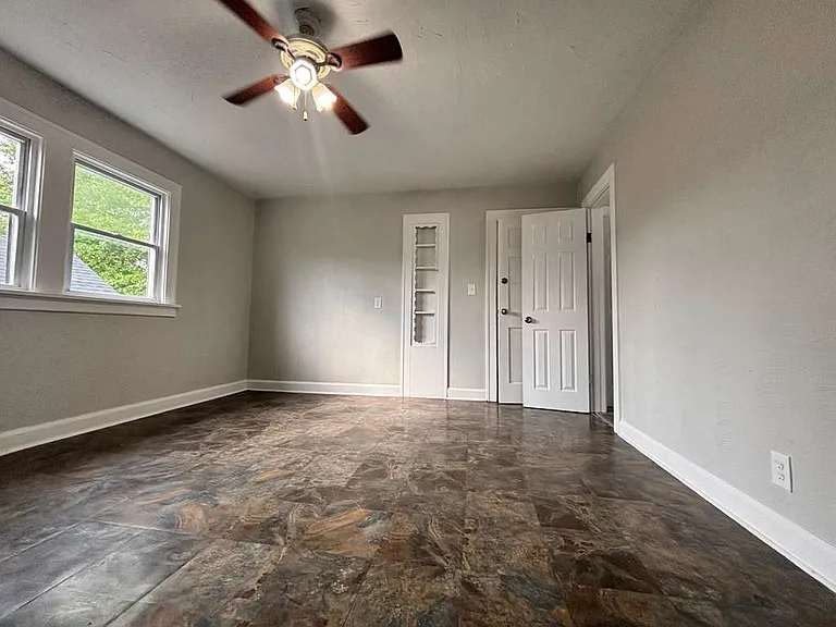 907 Rondel Rd — Photo 14