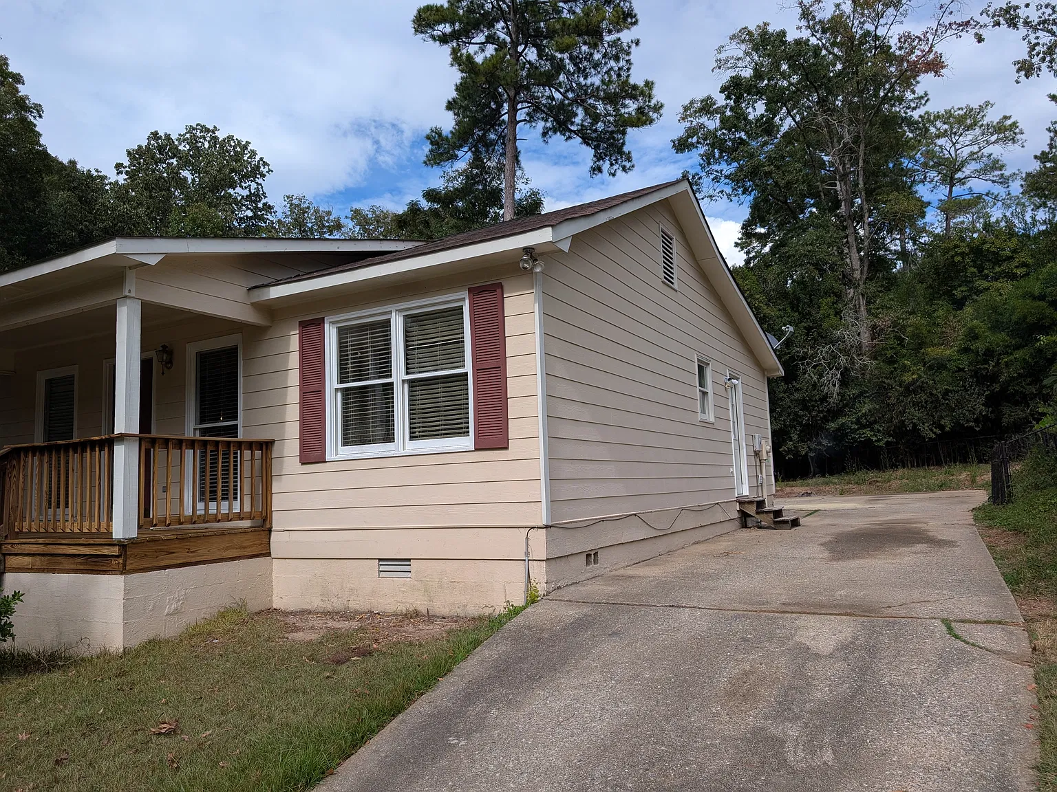 3 bed, 1475 sqft, $1,500 — Photo 2