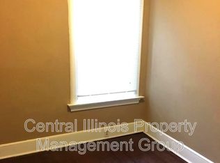 611 W Jefferson St APT B, Bloomington, IL 61701