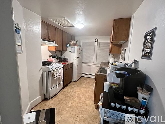 3rd image of 303 Grand Ave #3