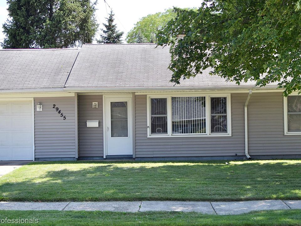 1st image of 29455 Kathryn St
