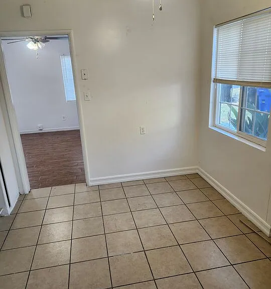 25795 Walker St — Photo 11