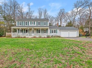 14 Sunny Heights Rd, Granby, CT 06035