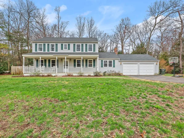 14 Sunny Heights Road, Granby, CT 06035