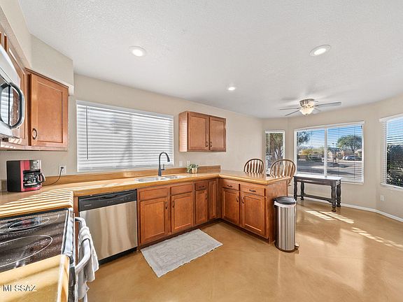 3rd image of 7981 S Wild Primrose Ave
