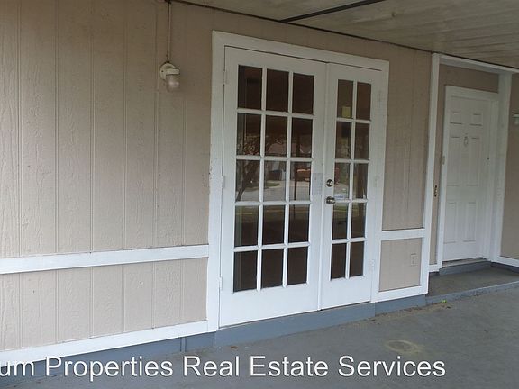 4th image of 7251 Oak Meadows Cir