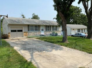 5216 NE 44th Ter, Kansas City, MO 64117