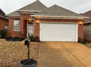 6441 Arbor Lake Dr W, Horn Lake, MS 38637