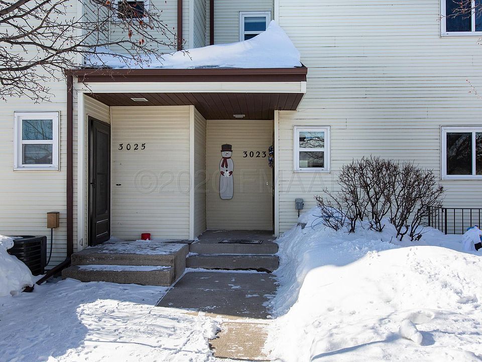 1st image of 3032 18th St S