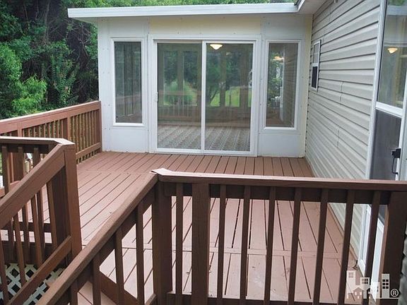 4th image of 428 Capeside Dr